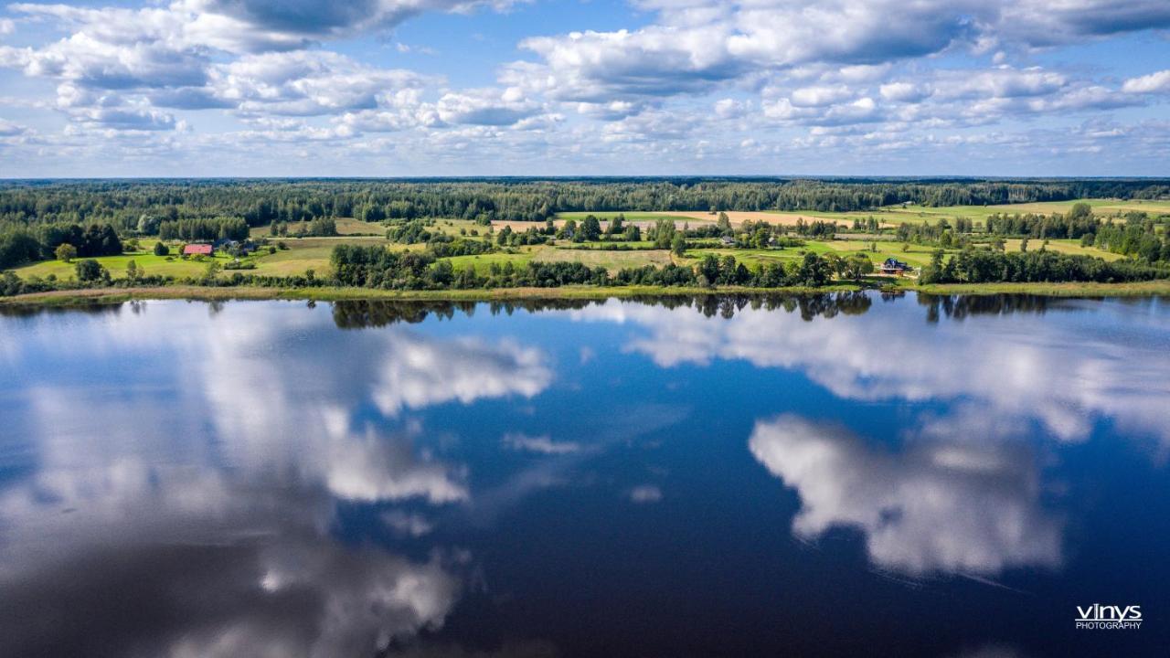 Perkonu Namins Villa Balvi Eksteriør bilde