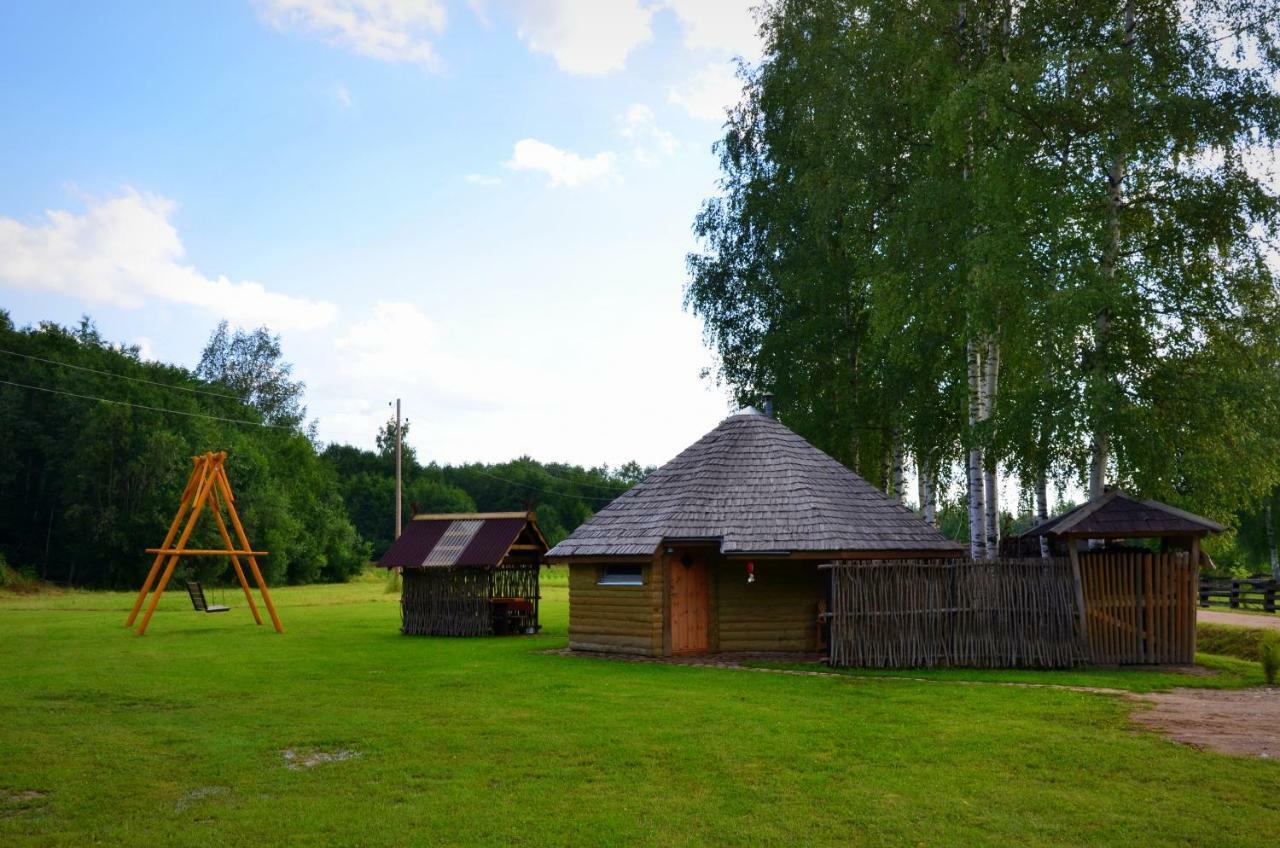 Perkonu Namins Villa Balvi Eksteriør bilde