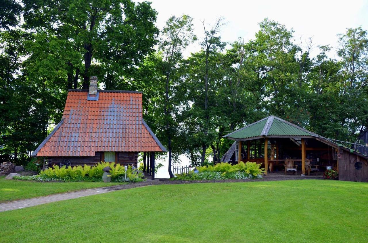 Perkonu Namins Villa Balvi Eksteriør bilde